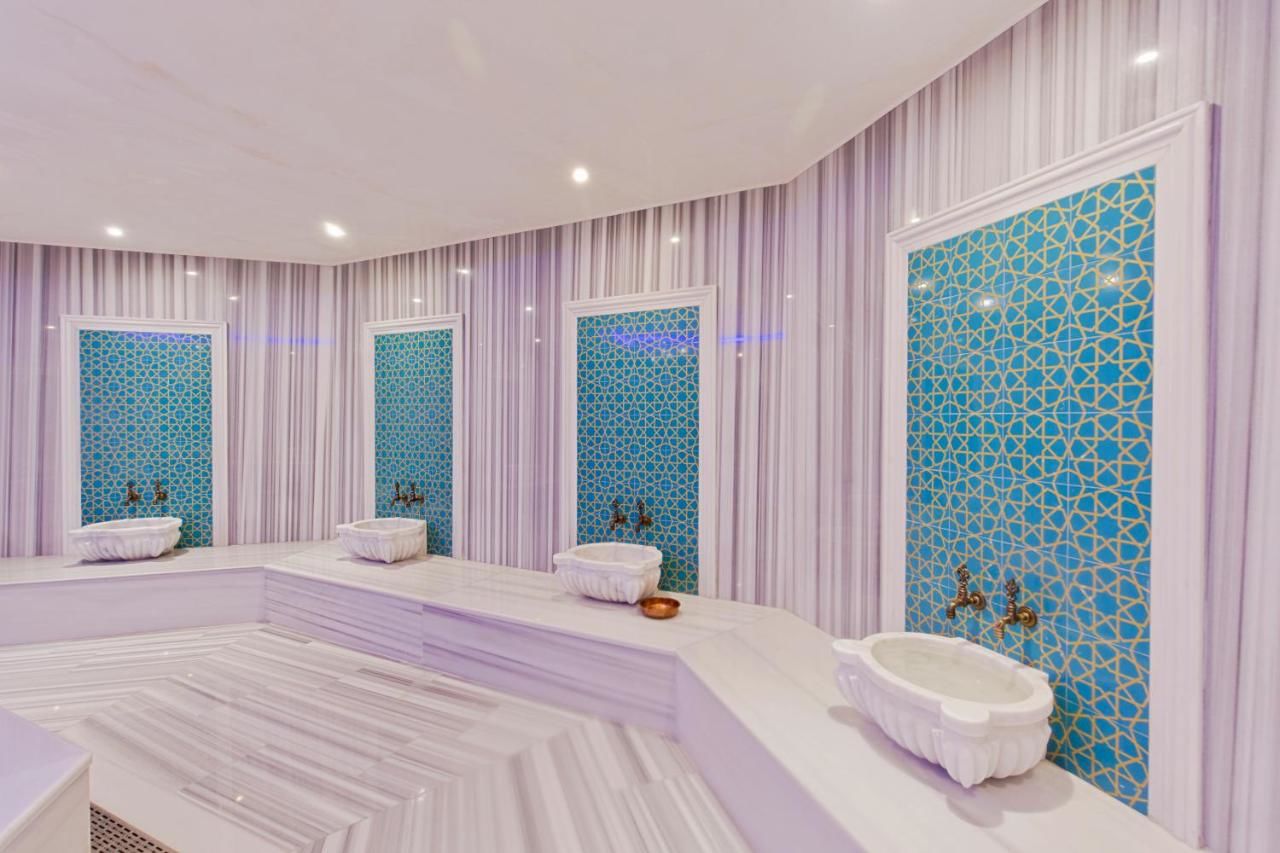 Отель Legend Business Hotel Batumi Батуми-23