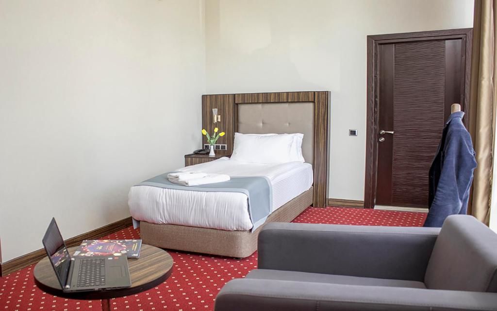 Отель Legend Business Hotel Batumi Батуми-46