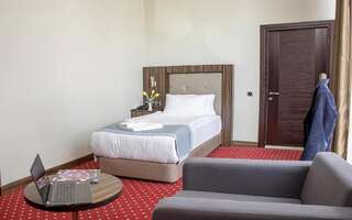 Отель Legend Business Hotel Batumi Батуми Бюджетный одноместный номер-8